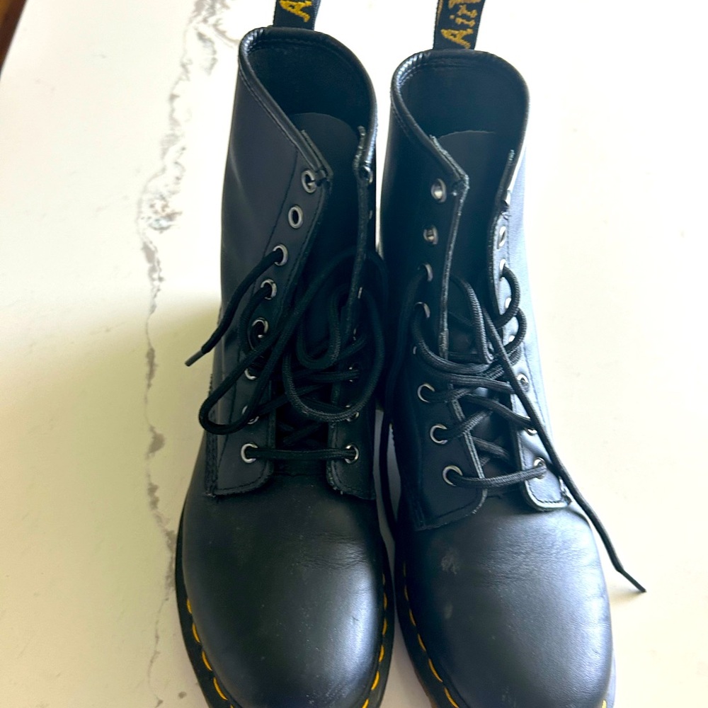Women’s boots